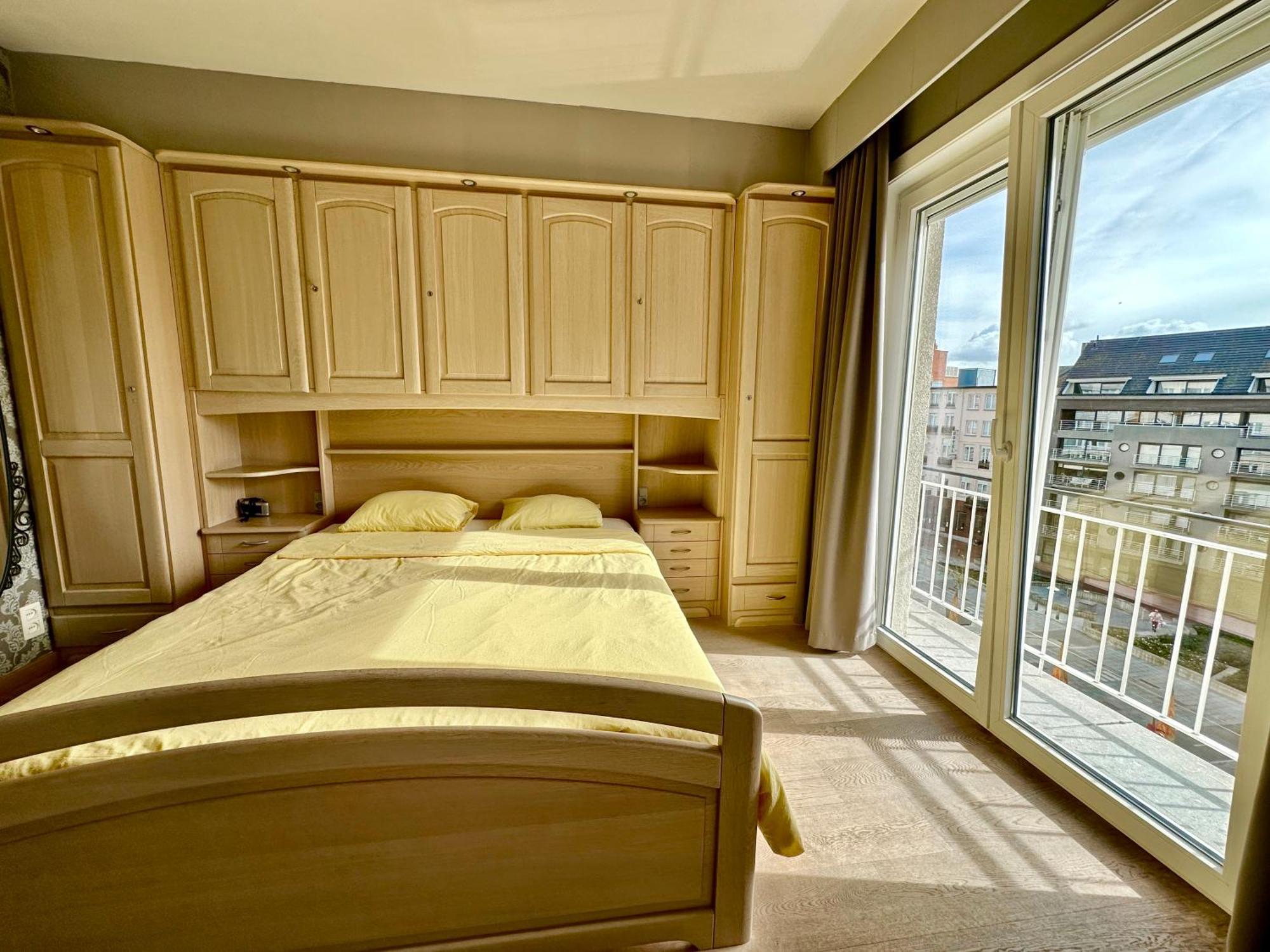 Charming Apartment Direct Access Beach Blankenberge Extérieur photo